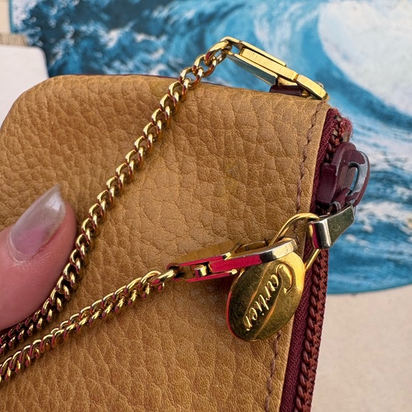 Vintage Cartier Camel Leather Wristlet with Gold Accents
🔥❤️💕 - Picture 7 of 10